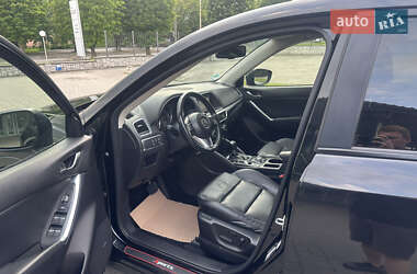 Позашляховик / Кросовер Mazda CX-5 2016 в 