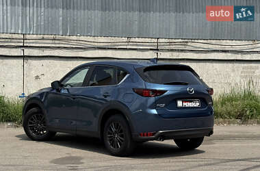 Позашляховик / Кросовер Mazda CX-5 2019 в 