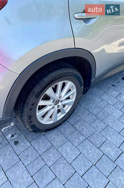 Внедорожник / Кроссовер Mazda CX-5 2012 в 