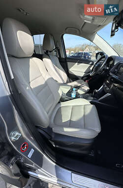 Позашляховик / Кросовер Mazda CX-5 2013 в 