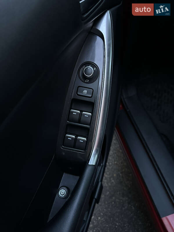 Внедорожник / Кроссовер Mazda CX-5 2015 в Киеве