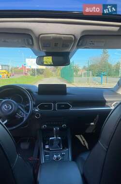 Позашляховик / Кросовер Mazda CX-5 2020 в 