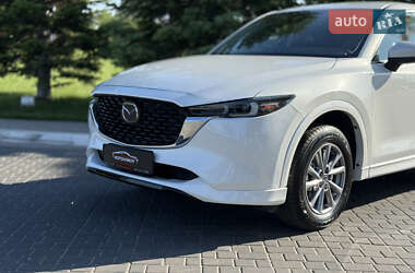 Позашляховик / Кросовер Mazda CX-5 2023 в 