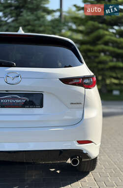 Позашляховик / Кросовер Mazda CX-5 2023 в 