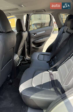 Позашляховик / Кросовер Mazda CX-5 2024 в 