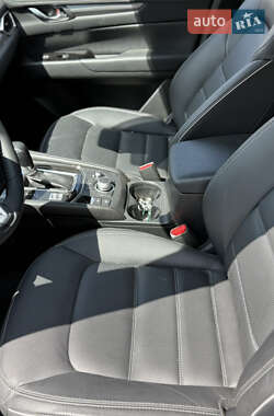 Позашляховик / Кросовер Mazda CX-5 2024 в 