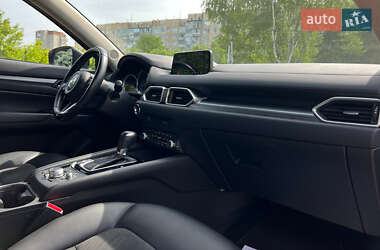 Позашляховик / Кросовер Mazda CX-5 2019 в 