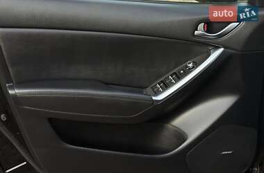 Позашляховик / Кросовер Mazda CX-5 2015 в 