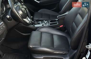 Позашляховик / Кросовер Mazda CX-5 2015 в 