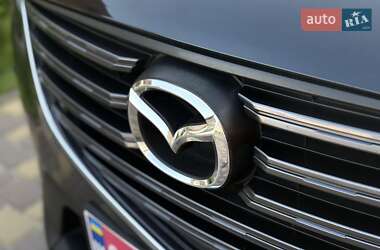Позашляховик / Кросовер Mazda CX-5 2015 в 