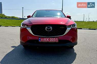 Внедорожник / Кроссовер Mazda CX-5 2023 в 