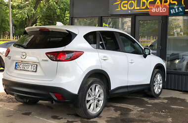 Позашляховик / Кросовер Mazda CX-5 2013 в 