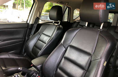 Позашляховик / Кросовер Mazda CX-5 2013 в 