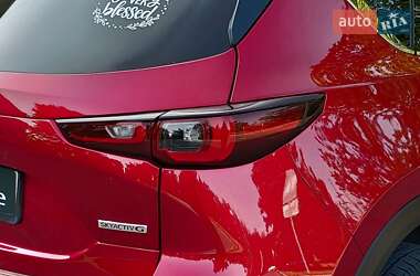 Внедорожник / Кроссовер Mazda CX-5 2023 в 