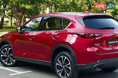 Внедорожник / Кроссовер Mazda CX-5 2023 в 
