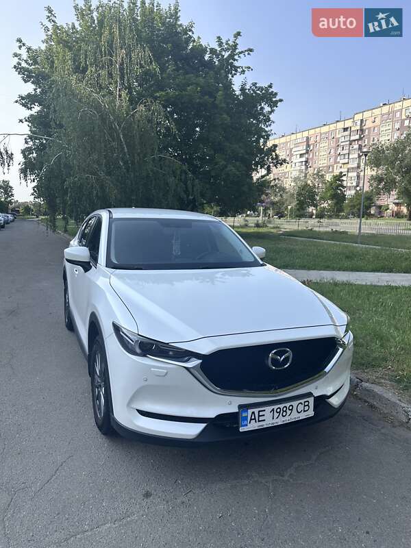 Внедорожник / Кроссовер Mazda CX-5 2018 в 