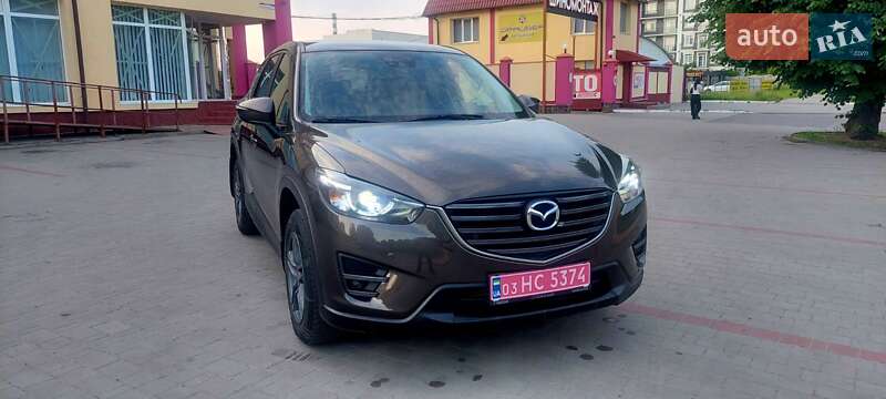 Внедорожник / Кроссовер Mazda CX-5 2016 в 