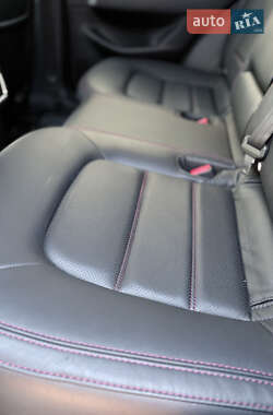Внедорожник / Кроссовер Mazda CX-5 2023 в 