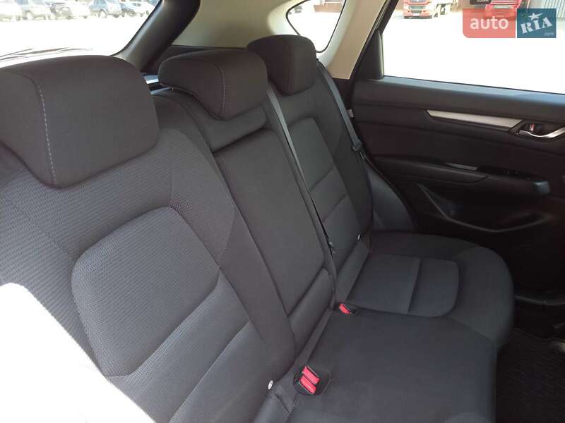 Внедорожник / Кроссовер Mazda CX-5 2017 в Черкассах