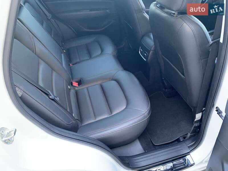 Внедорожник / Кроссовер Mazda CX-5 2017 в Киеве