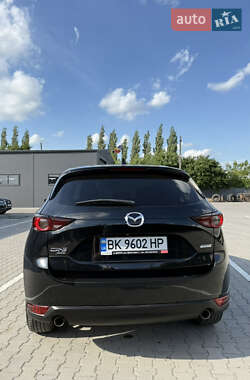 Внедорожник / Кроссовер Mazda CX-5 2018 в 