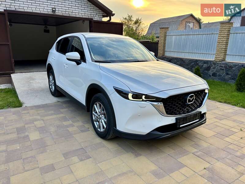 Внедорожник / Кроссовер Mazda CX-5 2024 в 