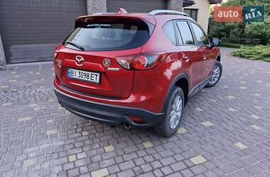 Позашляховик / Кросовер Mazda CX-5 2014 в 