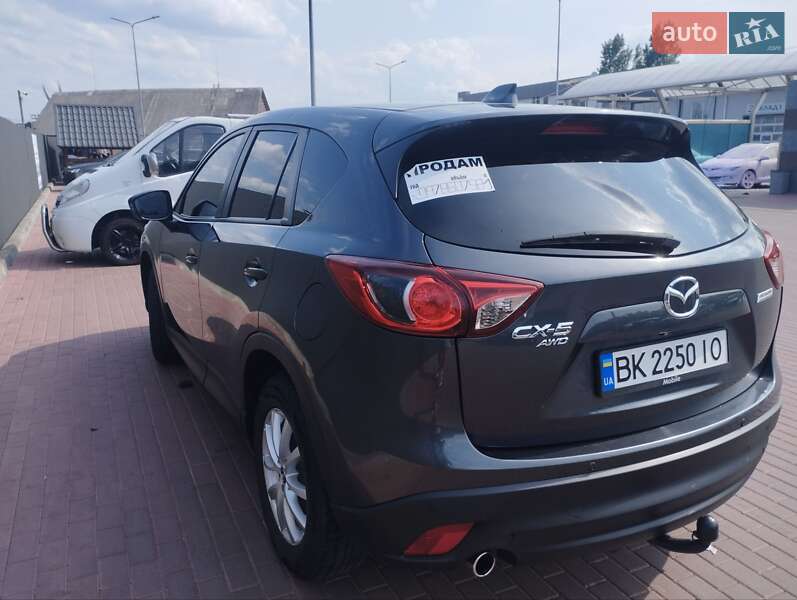 Внедорожник / Кроссовер Mazda CX-5 2013 в Сарнах