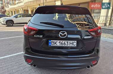 Внедорожник / Кроссовер Mazda CX-5 2016 в 