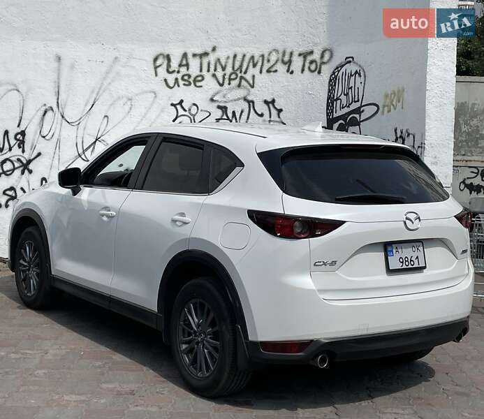 Внедорожник / Кроссовер Mazda CX-5 2017 в Украинке
