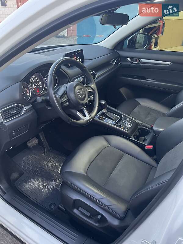 Внедорожник / Кроссовер Mazda CX-5 2017 в Украинке