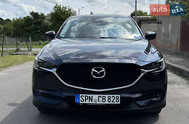 Внедорожник / Кроссовер Mazda CX-5 2018 в 