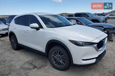 Внедорожник / Кроссовер Mazda CX-5 2017 в 
