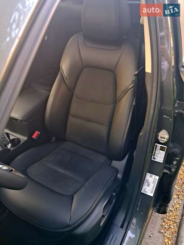 Внедорожник / Кроссовер Mazda CX-5 2017 в Киеве