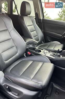 Внедорожник / Кроссовер Mazda CX-5 2015 в 