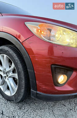 Позашляховик / Кросовер Mazda CX-5 2014 в 