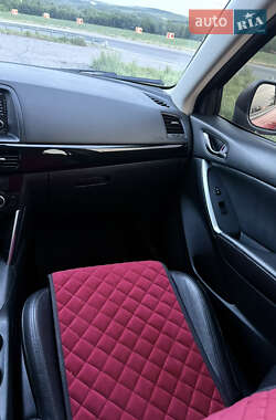 Позашляховик / Кросовер Mazda CX-5 2014 в 