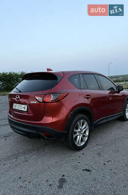 Позашляховик / Кросовер Mazda CX-5 2014 в 