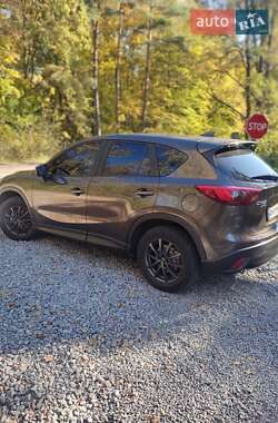 Внедорожник / Кроссовер Mazda CX-5 2016 в 