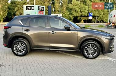 Внедорожник / Кроссовер Mazda CX-5 2018 в 