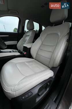 Внедорожник / Кроссовер Mazda CX-5 2018 в 