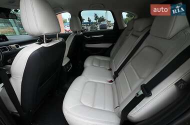 Внедорожник / Кроссовер Mazda CX-5 2018 в 