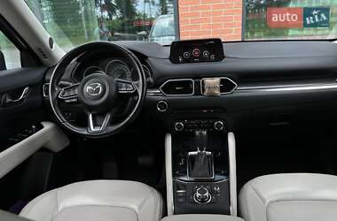 Внедорожник / Кроссовер Mazda CX-5 2018 в 