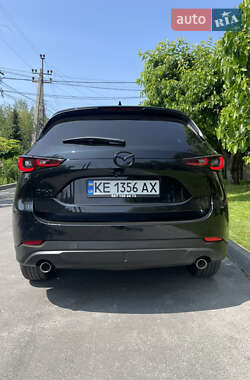Позашляховик / Кросовер Mazda CX-5 2023 в 