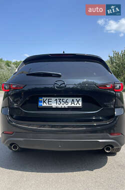 Позашляховик / Кросовер Mazda CX-5 2023 в 