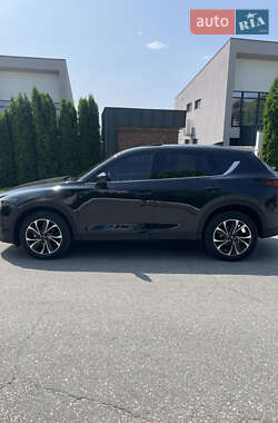Позашляховик / Кросовер Mazda CX-5 2023 в 