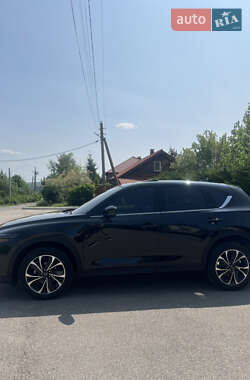 Позашляховик / Кросовер Mazda CX-5 2023 в 