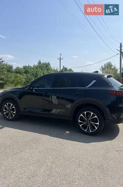 Позашляховик / Кросовер Mazda CX-5 2023 в 