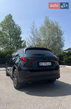 Позашляховик / Кросовер Mazda CX-5 2023 в 