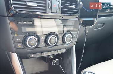 Позашляховик / Кросовер Mazda CX-5 2012 в 